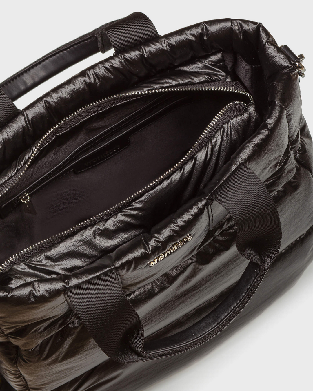 Vana | Black