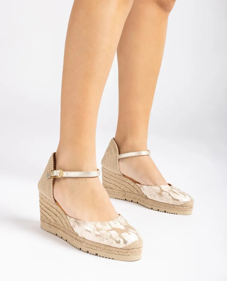 Castilla  | Gold
