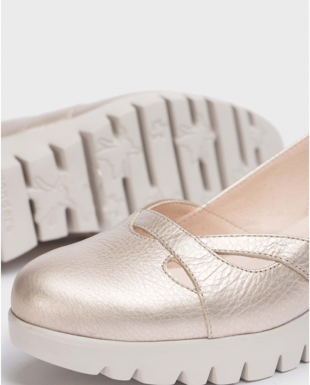 Sevilla | Gold | Wonders | Sandals | Jenny Shoo Bootique