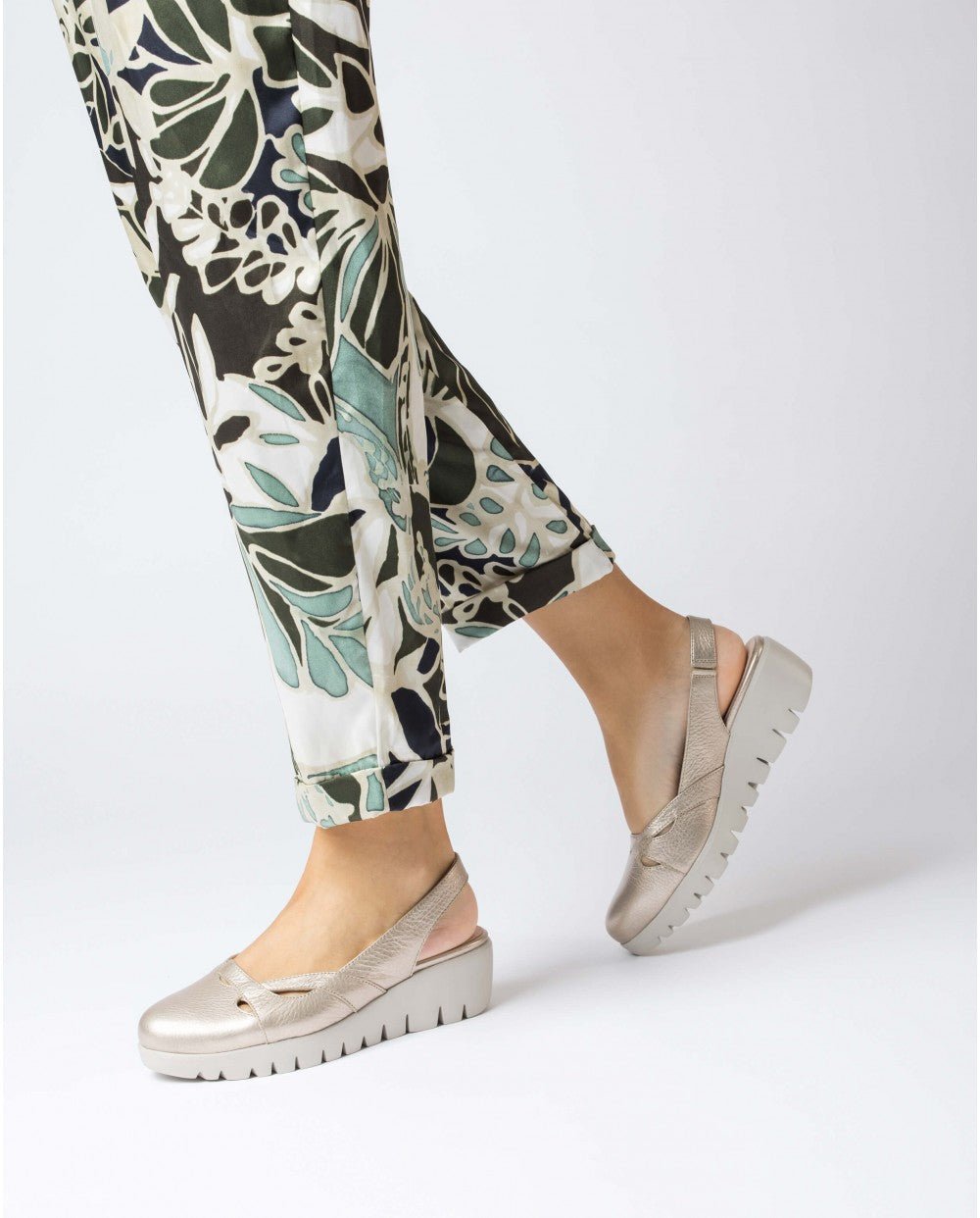 Sevilla | Gold | Wonders | Sandals | Jenny Shoo Bootique