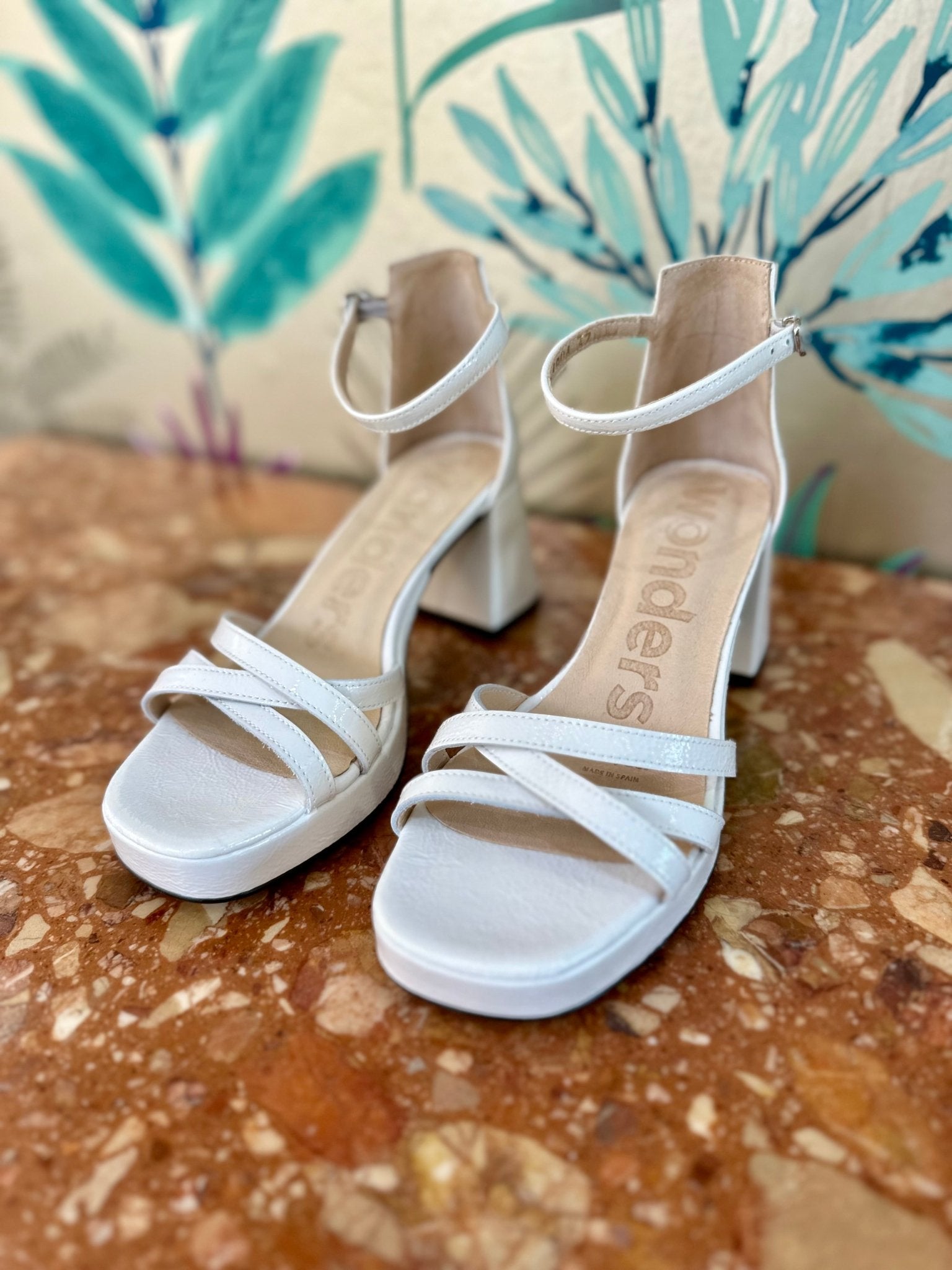 Glee | Off White | Wonders | Sandals | Jenny Shoo Bootique