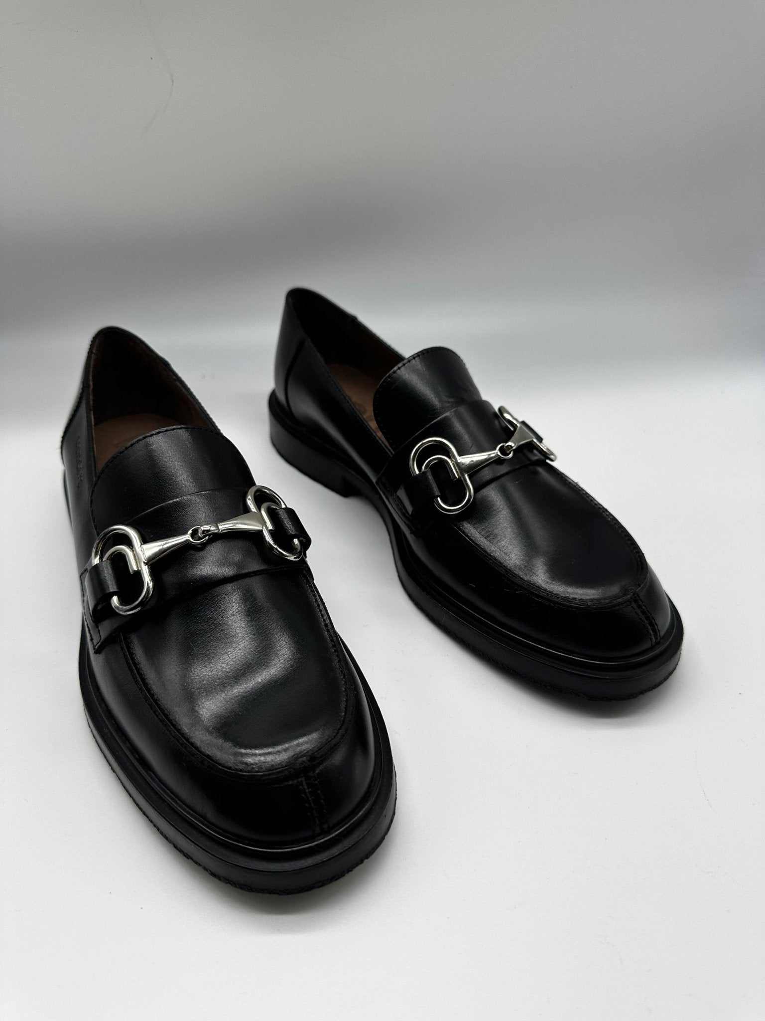 Riley | Black | Wonders | Flats | Jenny Shoo Bootique