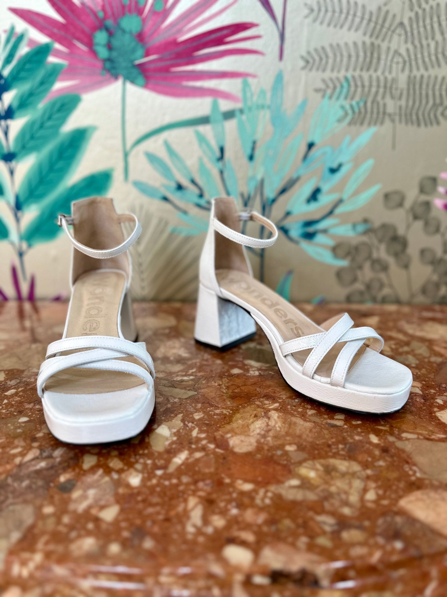 Glee | Off White | Wonders | Sandals | Jenny Shoo Bootique