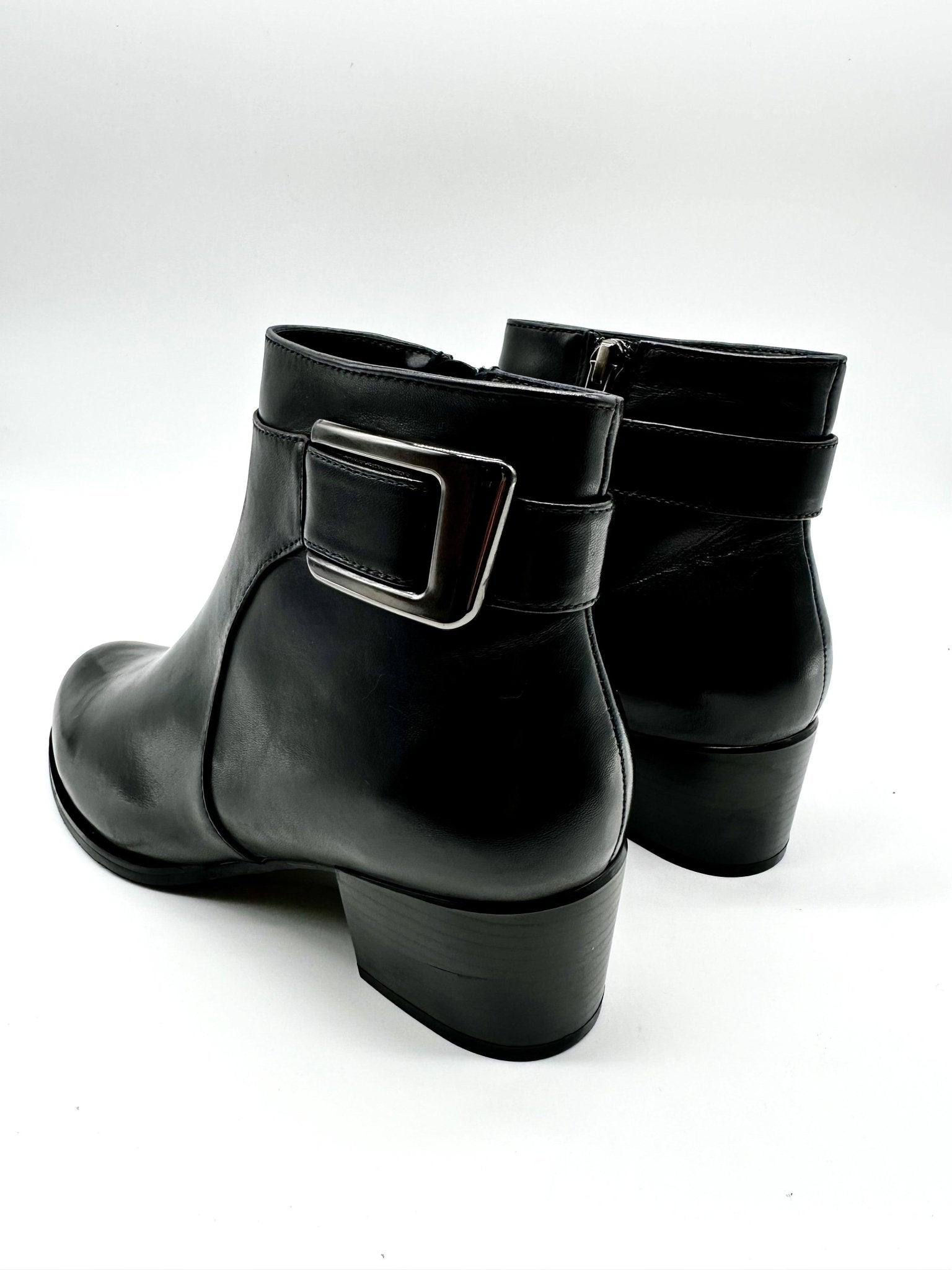 Jolene | Black | Regarde Le Ciel | Ankle Boots | Jenny Shoo Bootique