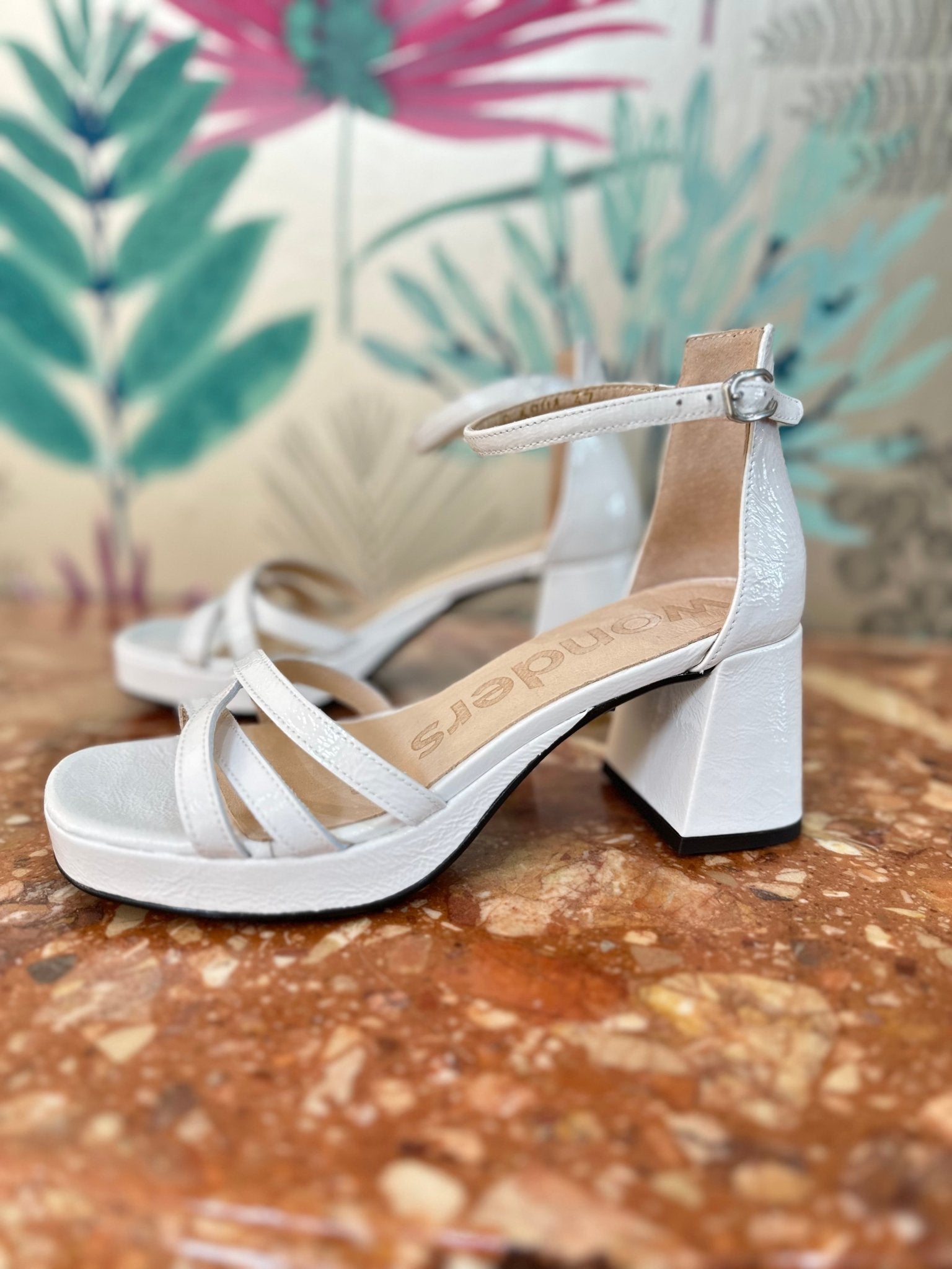 Glee | Off White | Wonders | Sandals | Jenny Shoo Bootique