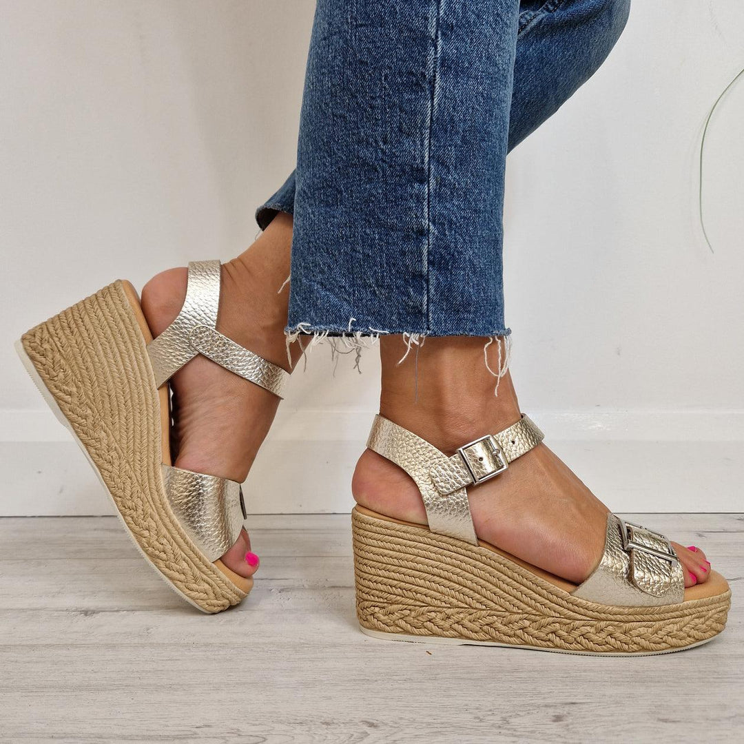 Minerva | Champagne Gold